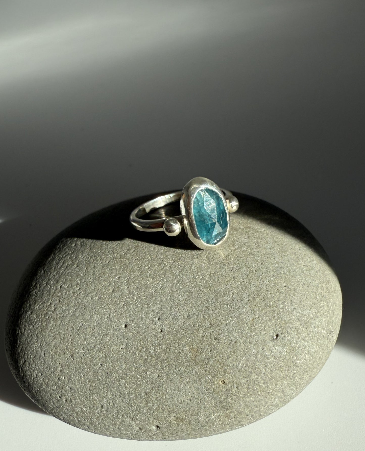 Kyanite Ring. Size R